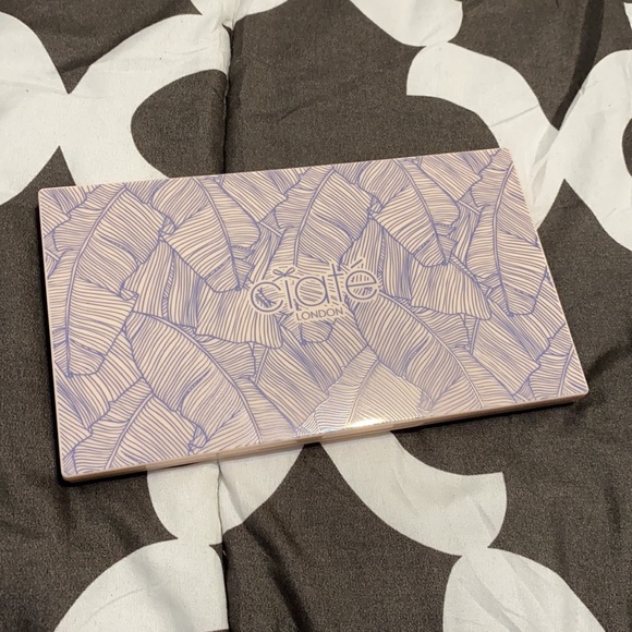 Ciaté London - The Editor Palette New England - Picture 2 of 3